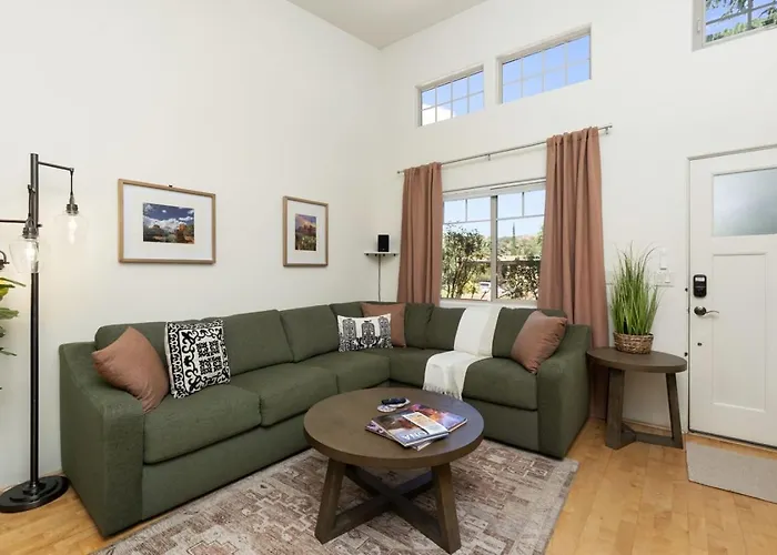 2br Scenic With Patio And Views Casa vacanze
